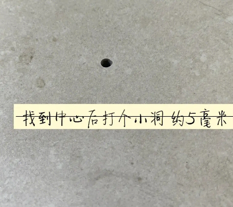 永川瓷砖空鼓维修公司专业解答在瓷砖铺贴过程中，如果砂料搅拌不均匀，将会带来以下问题